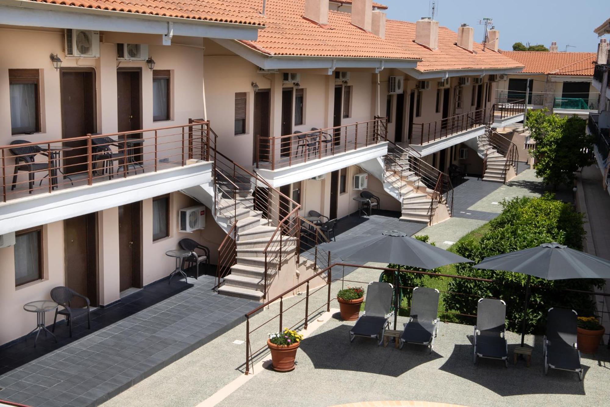 Sunset Inn Kriopigi Exterior foto