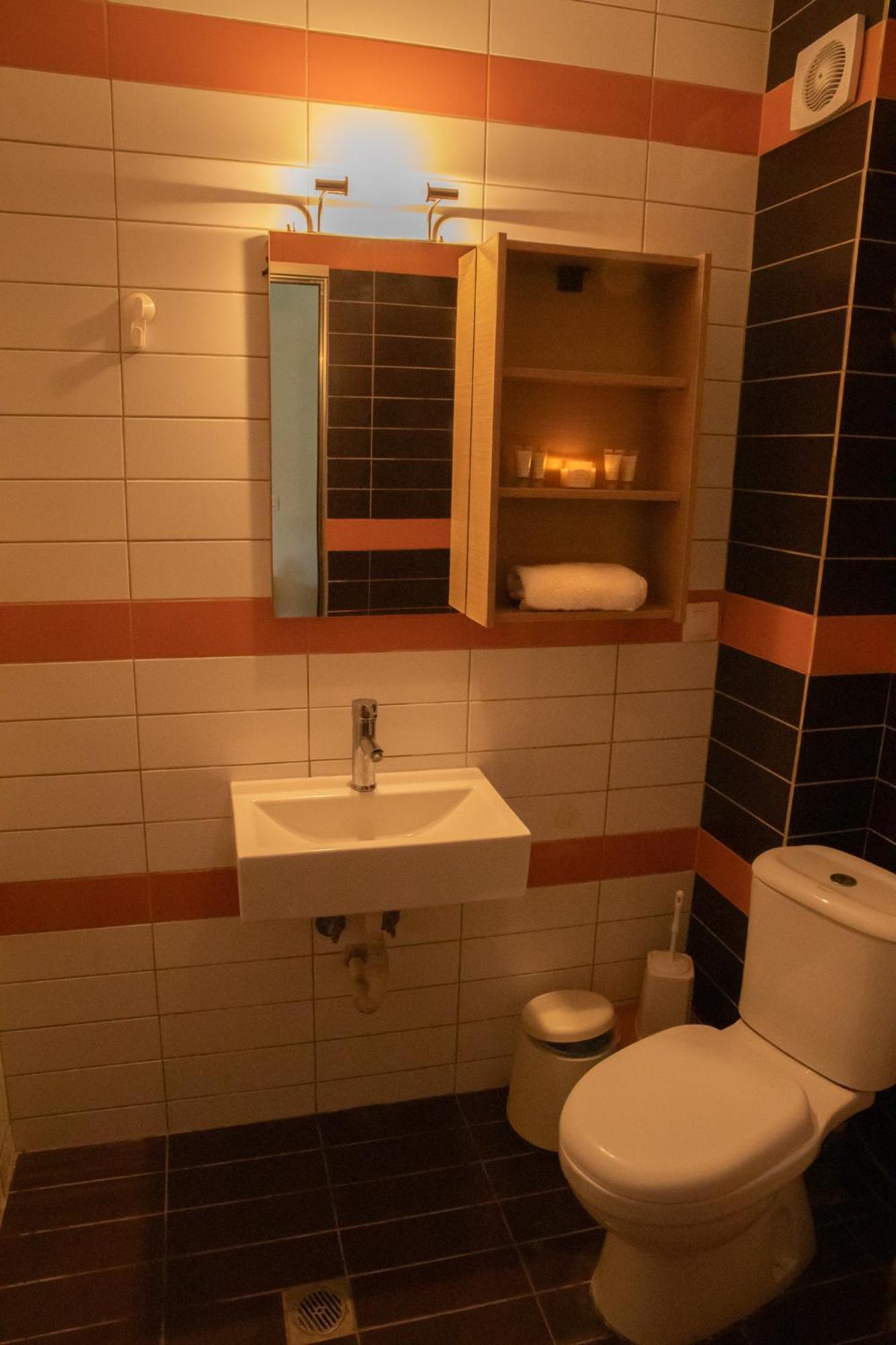 Sunset Inn Kriopigi Habitación foto