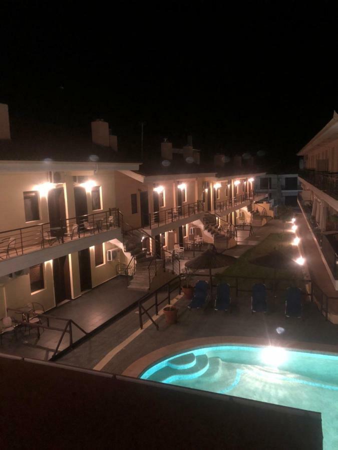 Sunset Inn Kriopigi Exterior foto